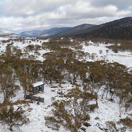 Big Yard Escapes - Two Off-Grid Tiny Houses On The Mowamba River Jindabyne Exterior foto